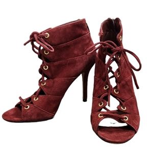 Vince Camuto Red Suede Strappy Lace Up Open Toe Heels Size 6